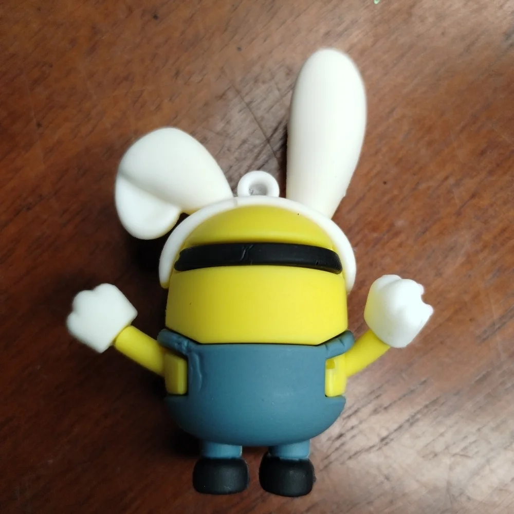 New Bunny Rabbit Minion Key Holder Keychain